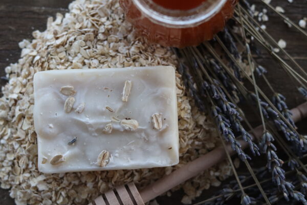 Organic Lavender Honey Oat Soap - Image 4